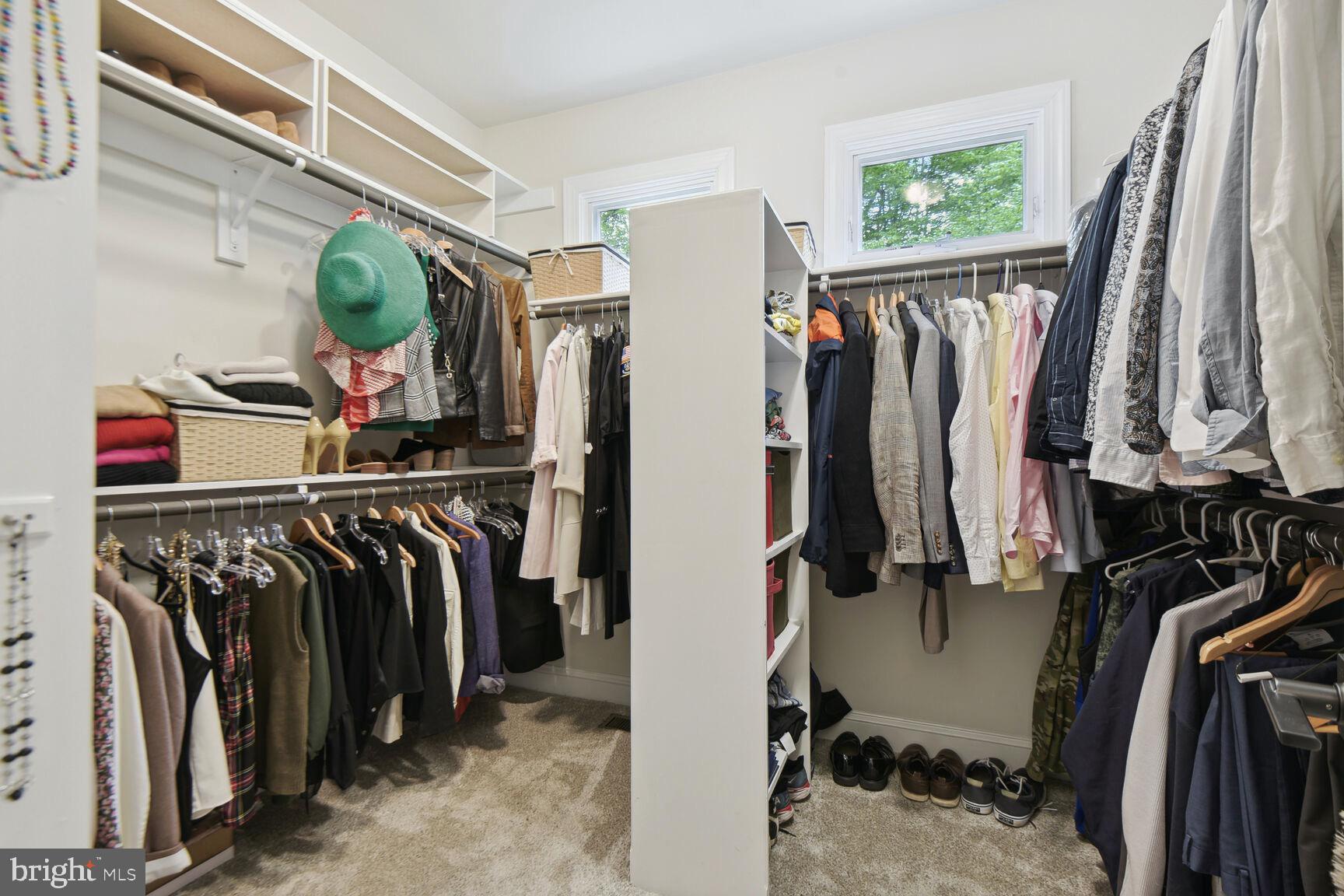 ESTATES AT LOWES - Residential