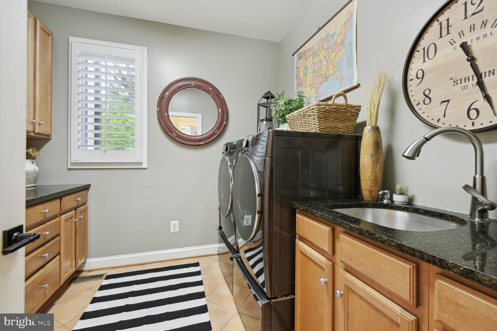 ESTATES AT LOWES - Residential