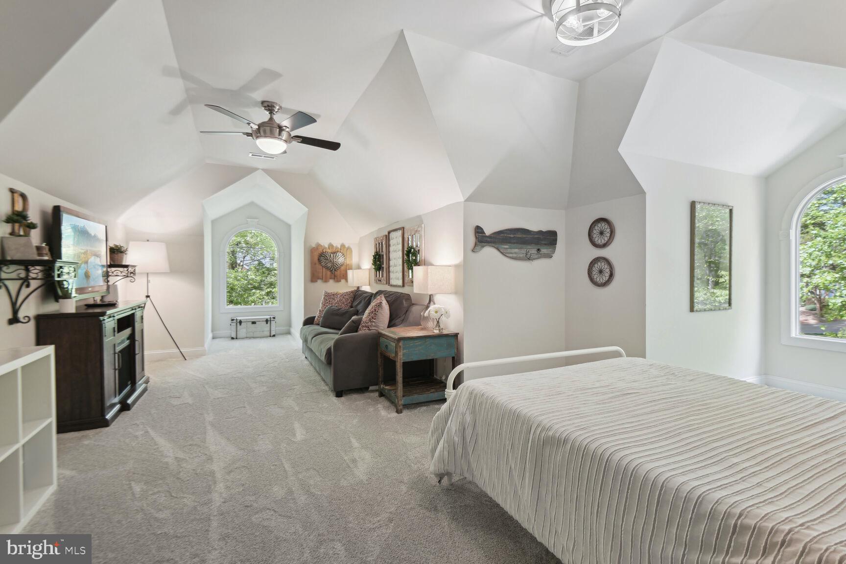 ESTATES AT LOWES - Residential