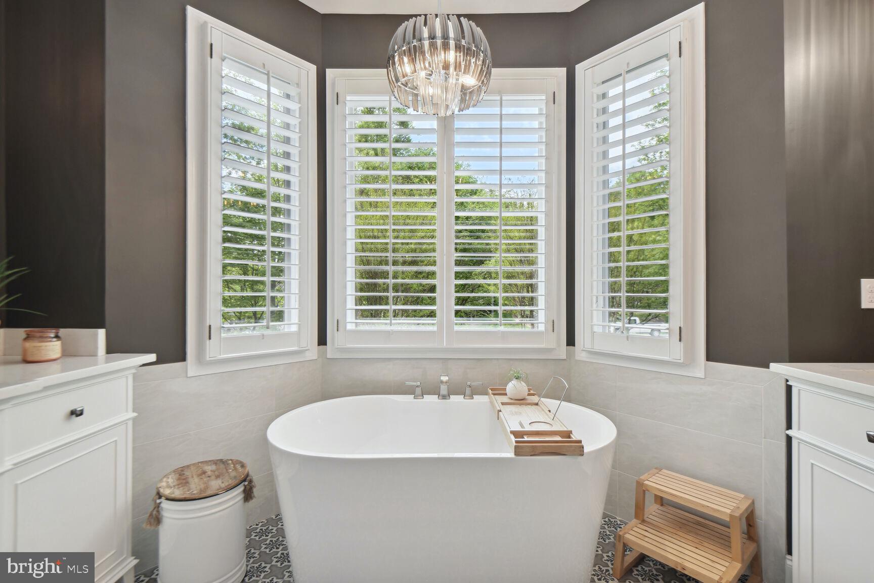 ESTATES AT LOWES - Residential