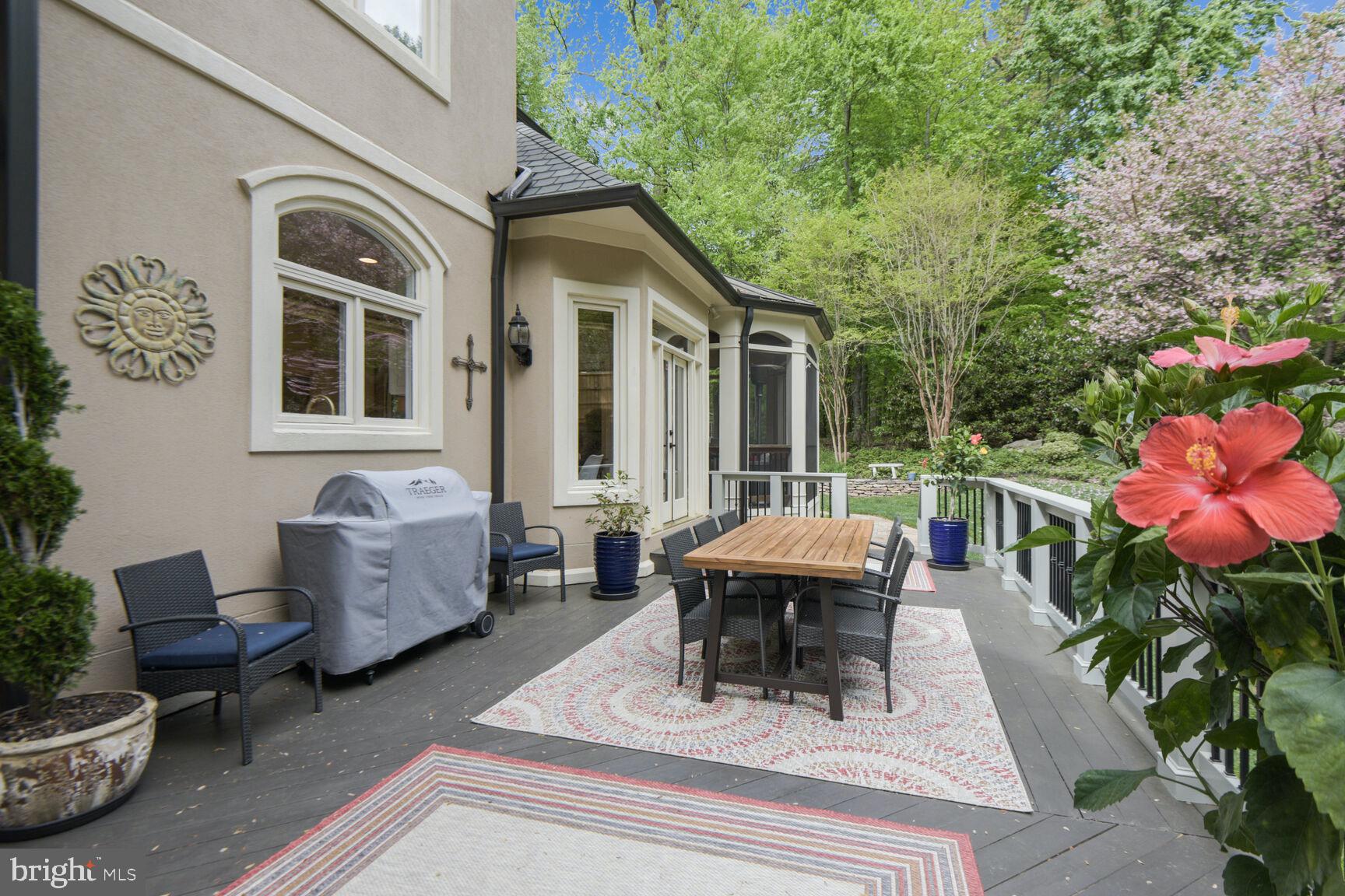 ESTATES AT LOWES - Residential