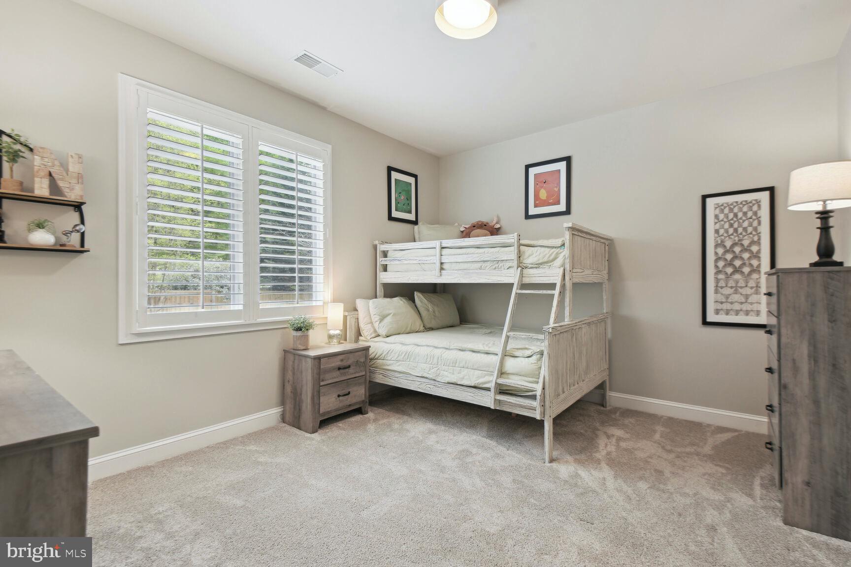 ESTATES AT LOWES - Residential