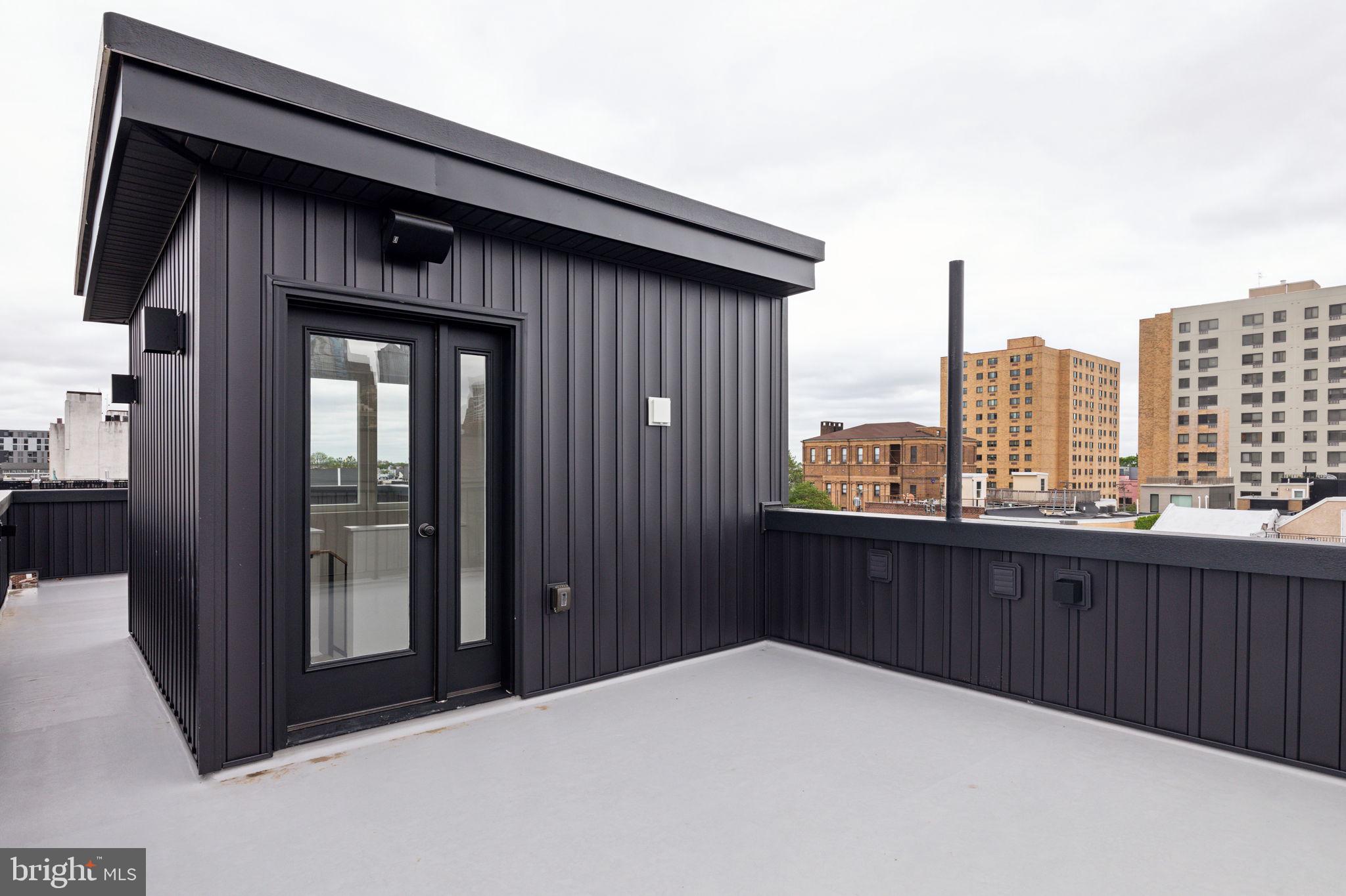 GRADUATE HOSPITAL - Residential