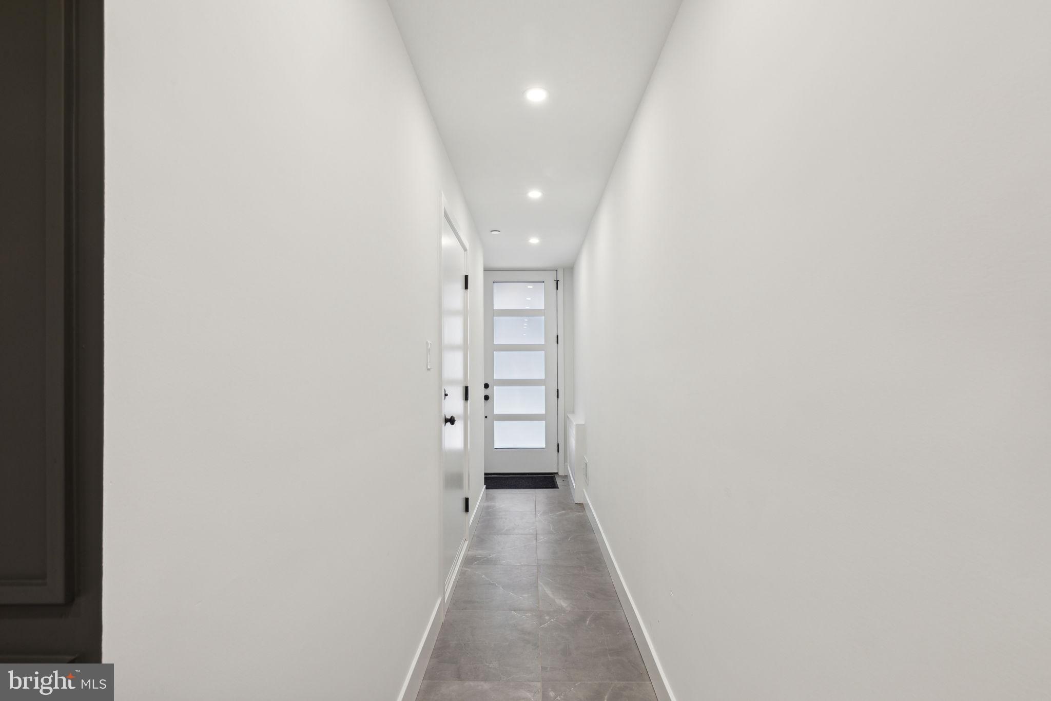 GRADUATE HOSPITAL - Residential