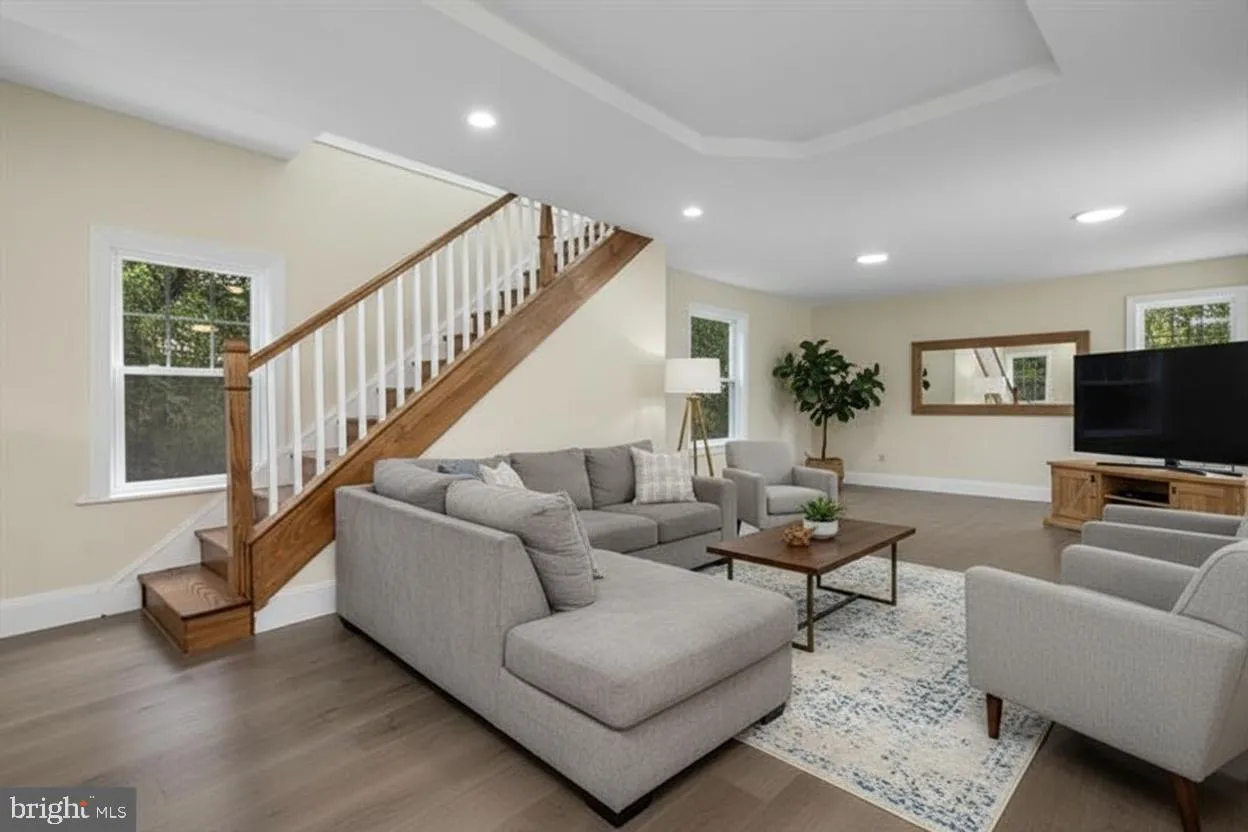 Reading, Pennsylvania 19605, United States, 4 Bedrooms Bedrooms, ,3 BathroomsBathrooms,Residential,Active,164378