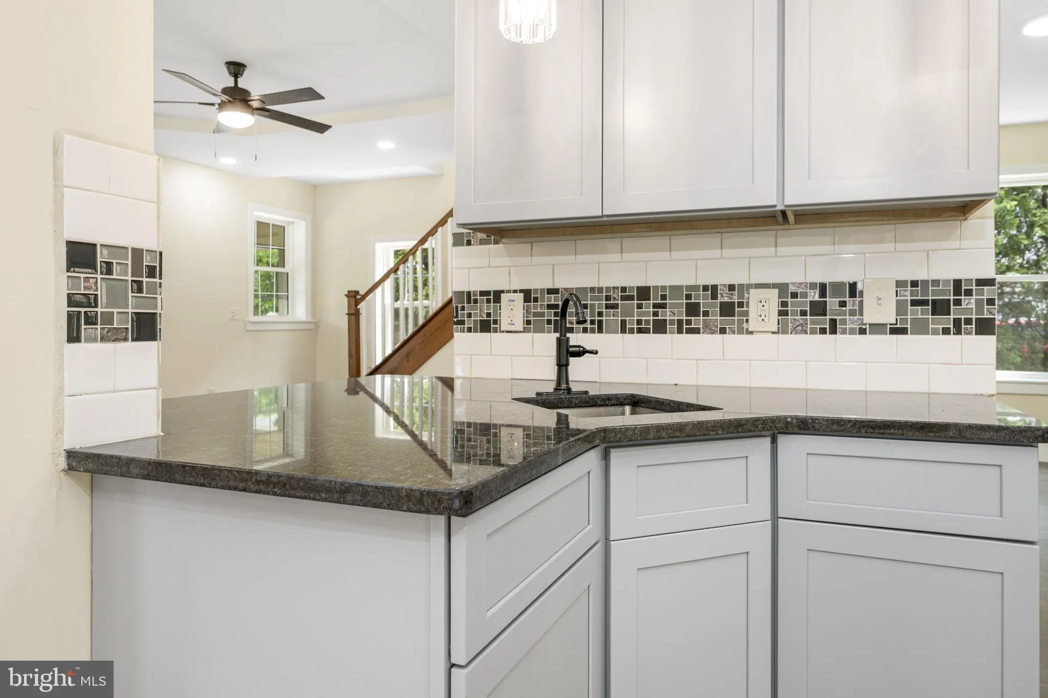 Reading, Pennsylvania 19605, United States, 4 Bedrooms Bedrooms, ,3 BathroomsBathrooms,Residential,Active,164378