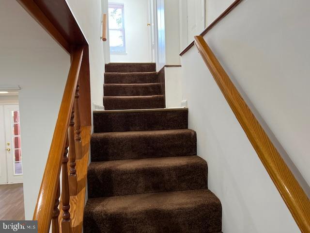 HALLFIELD MANOR - Residential Lease