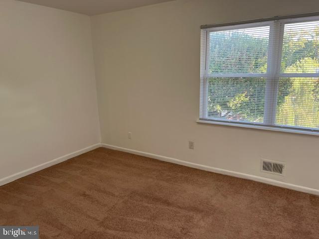 HALLFIELD MANOR - Residential Lease