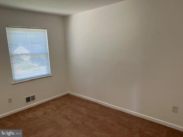 HALLFIELD MANOR - Residential Lease