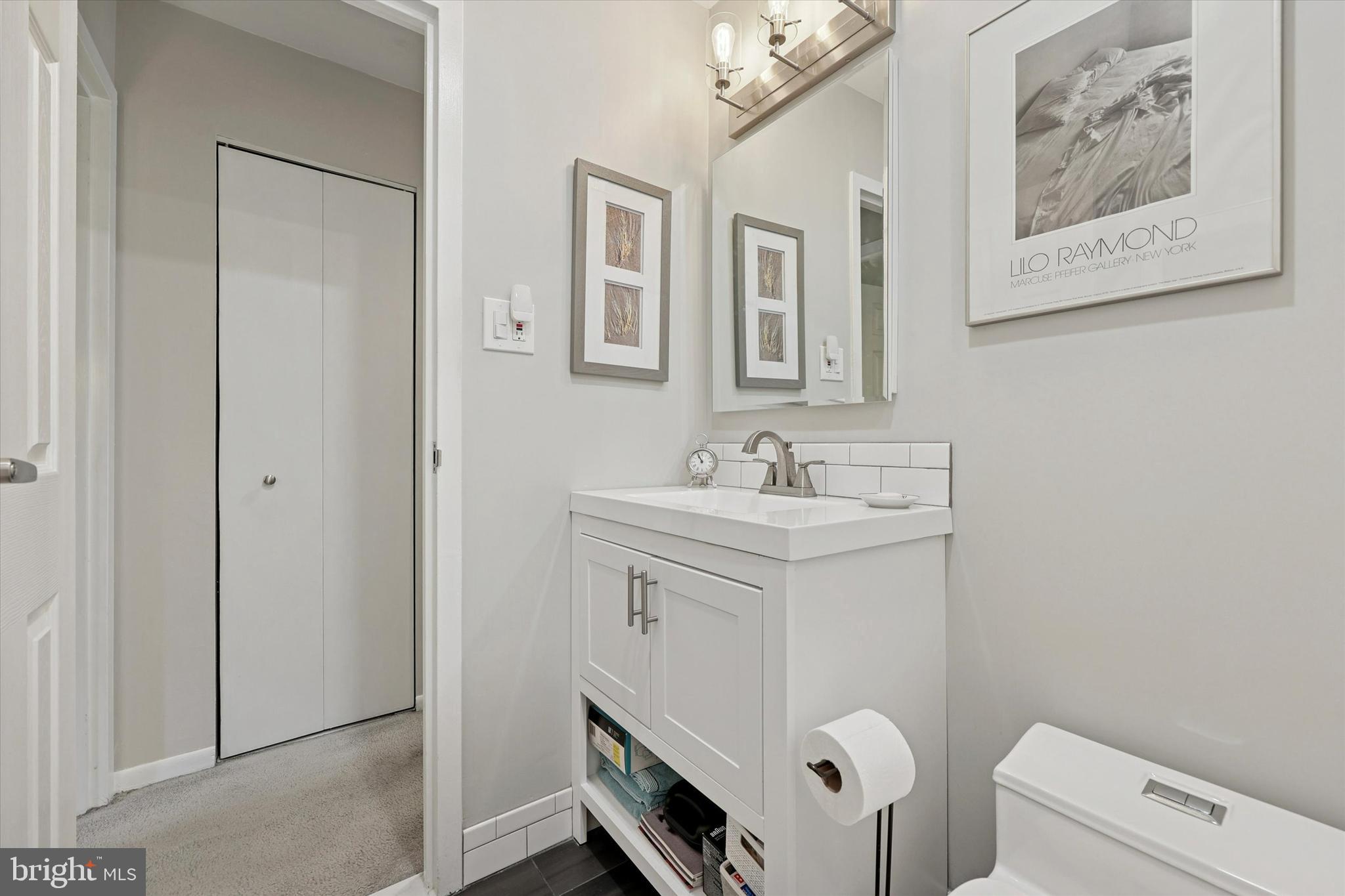 ROXBOROUGH - Residential