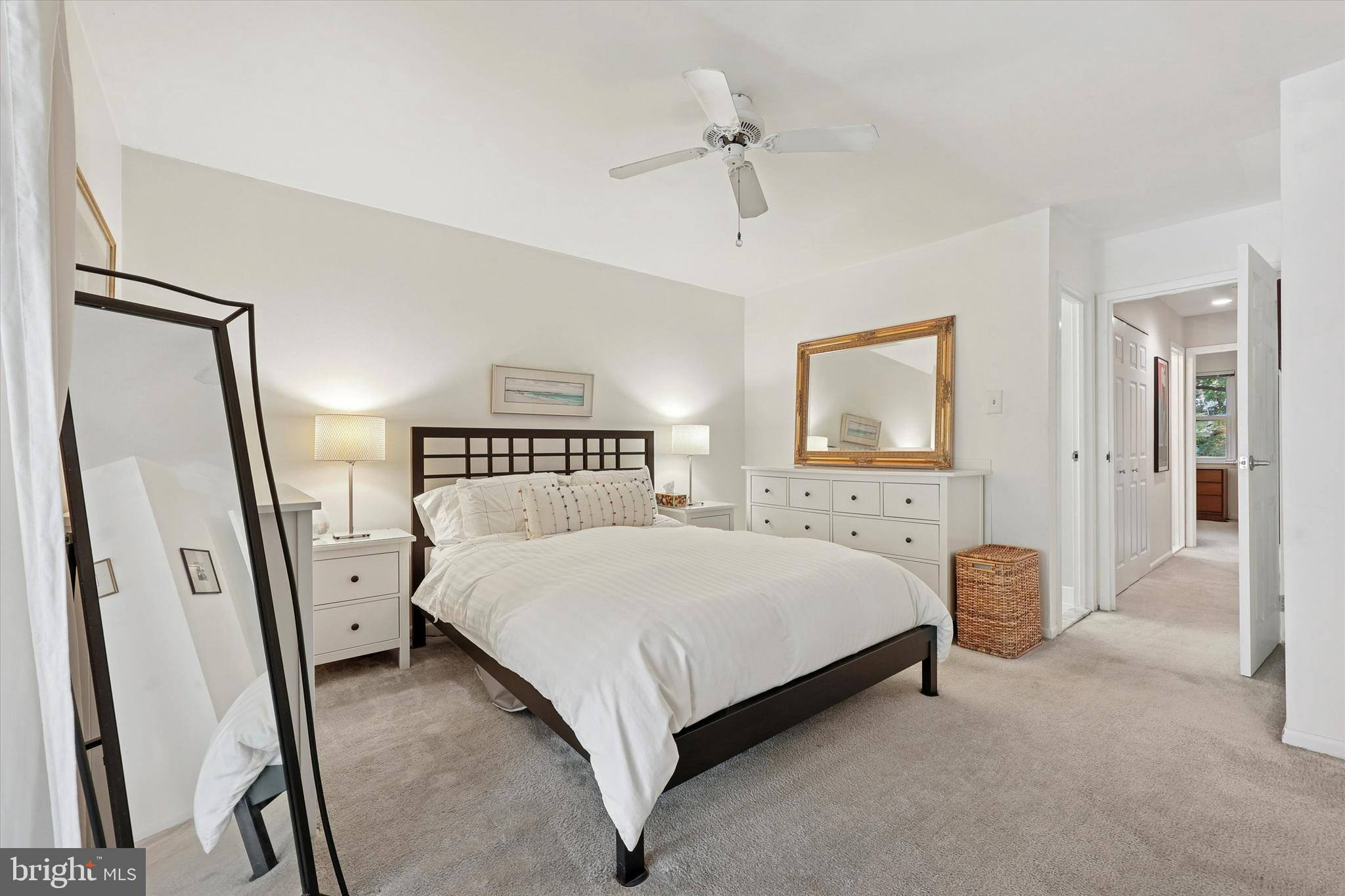 ROXBOROUGH - Residential