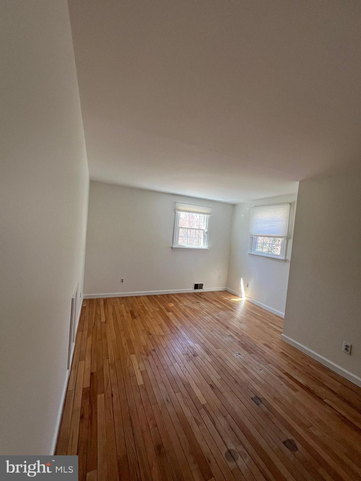 NEWTOWN SQ - Residential Lease