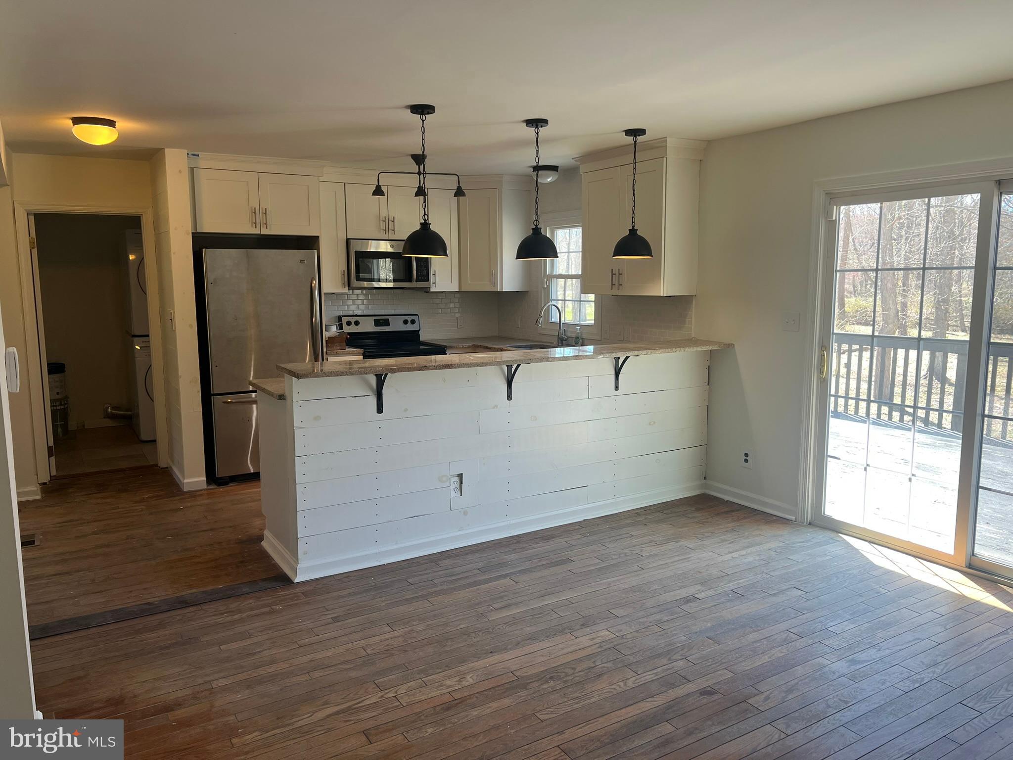 NEWTOWN SQ - Residential Lease