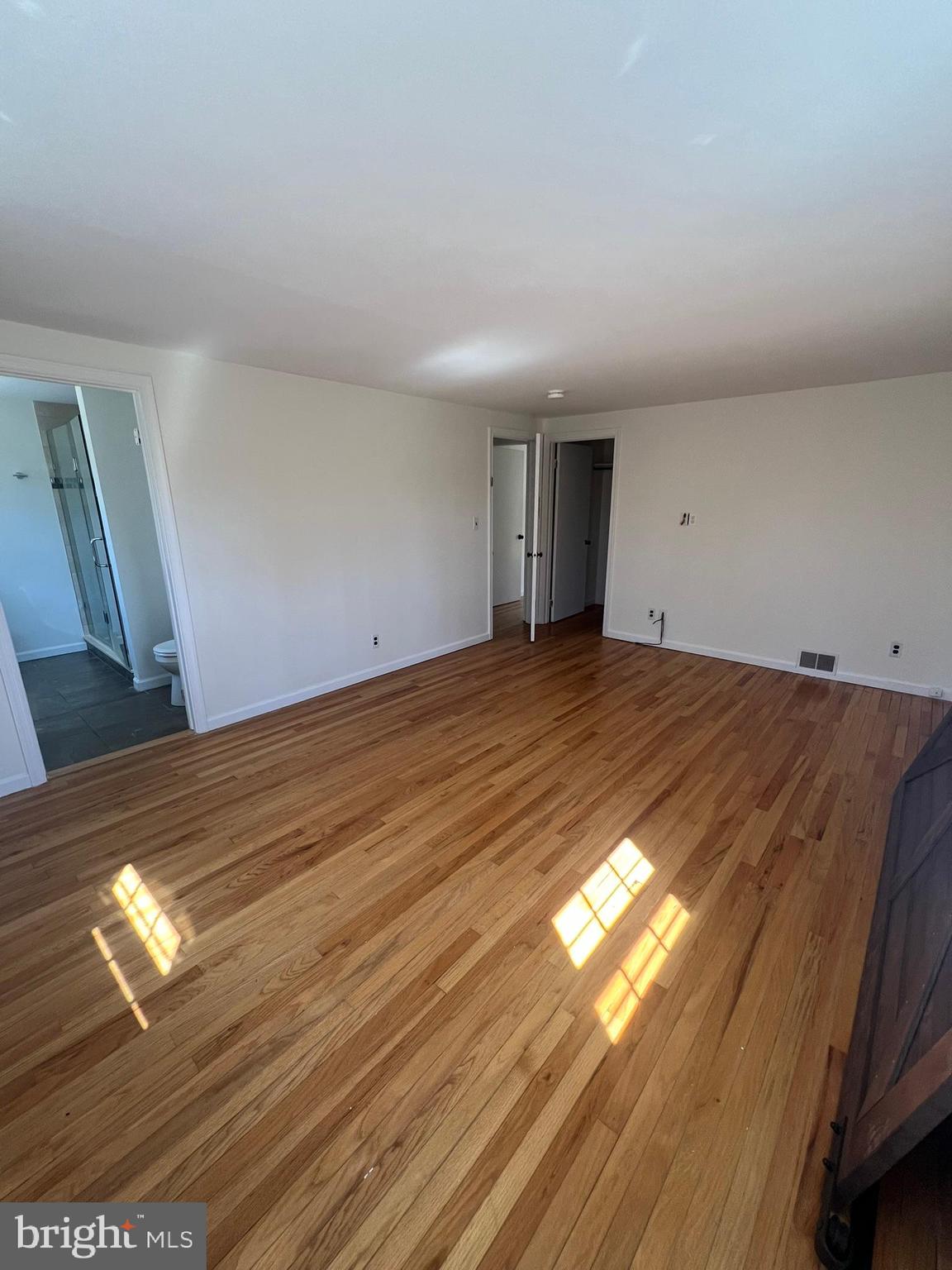 NEWTOWN SQ - Residential Lease