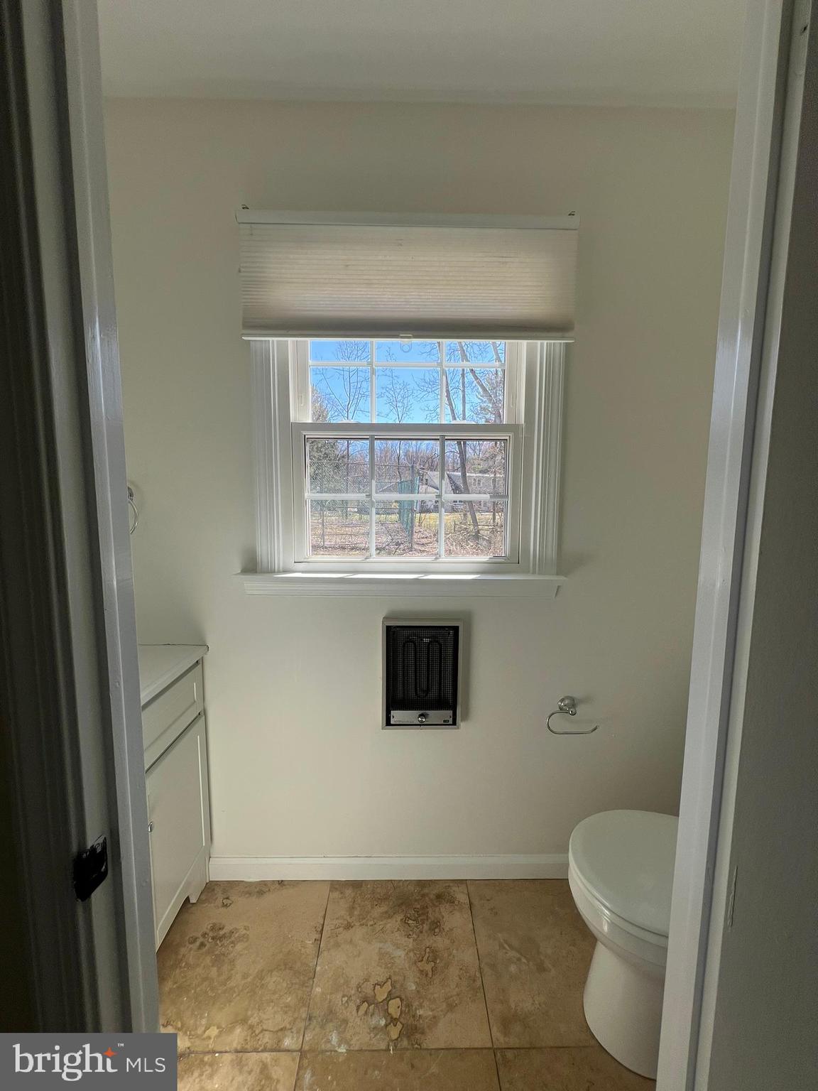 NEWTOWN SQ - Residential Lease