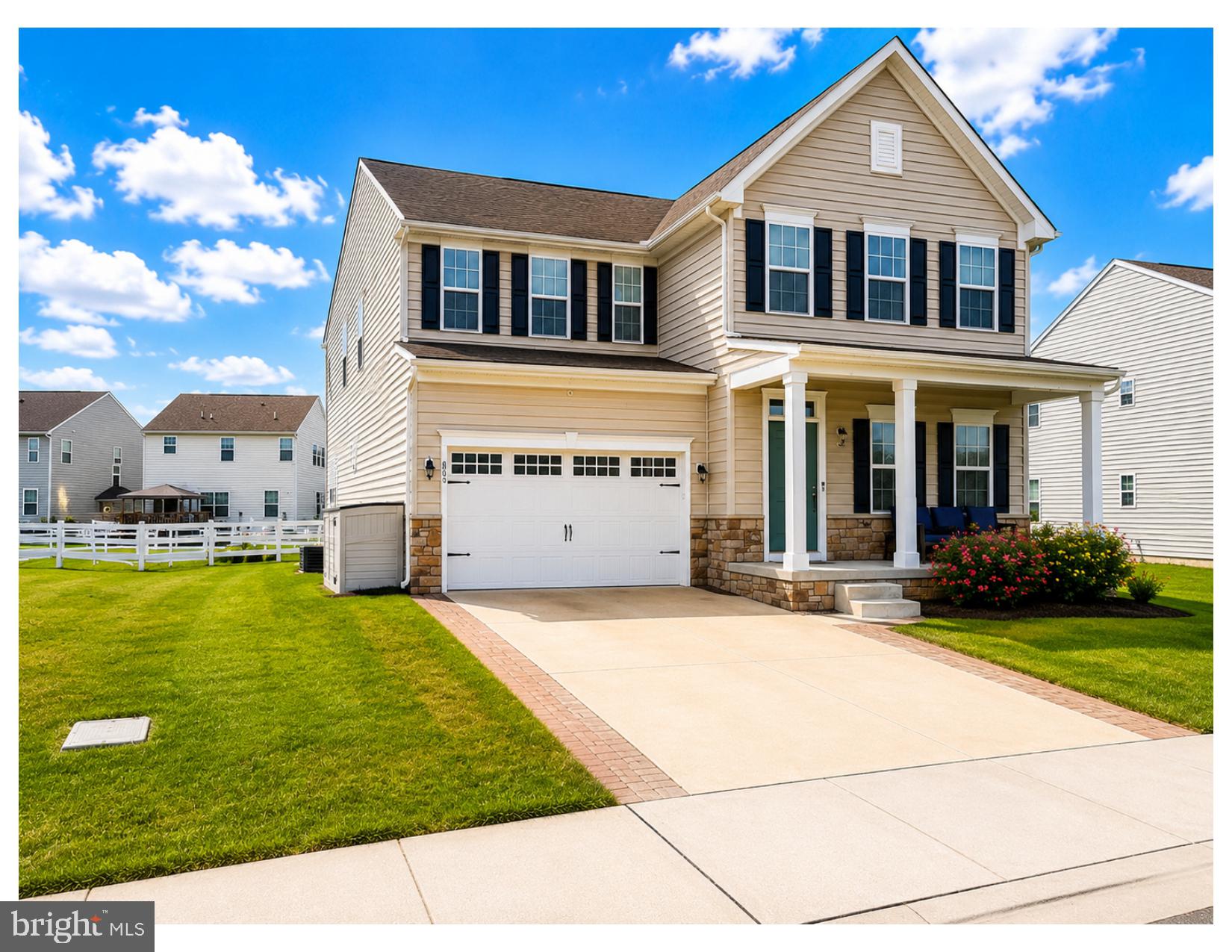 805 LLANELLI DRIVE