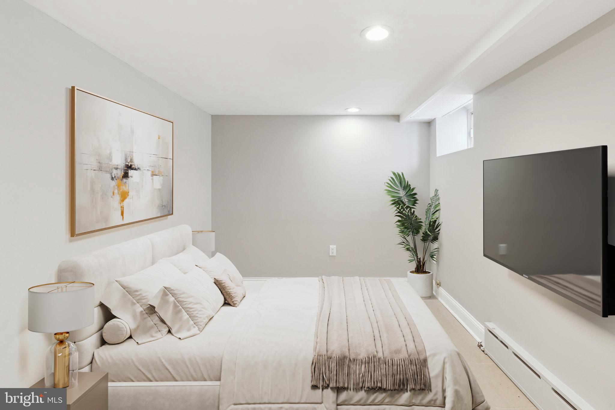 GIRARD ESTATES - Residential