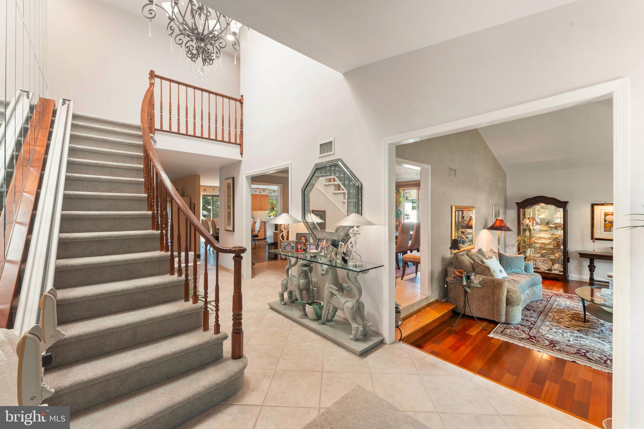 JUSTA FARMS - Residential