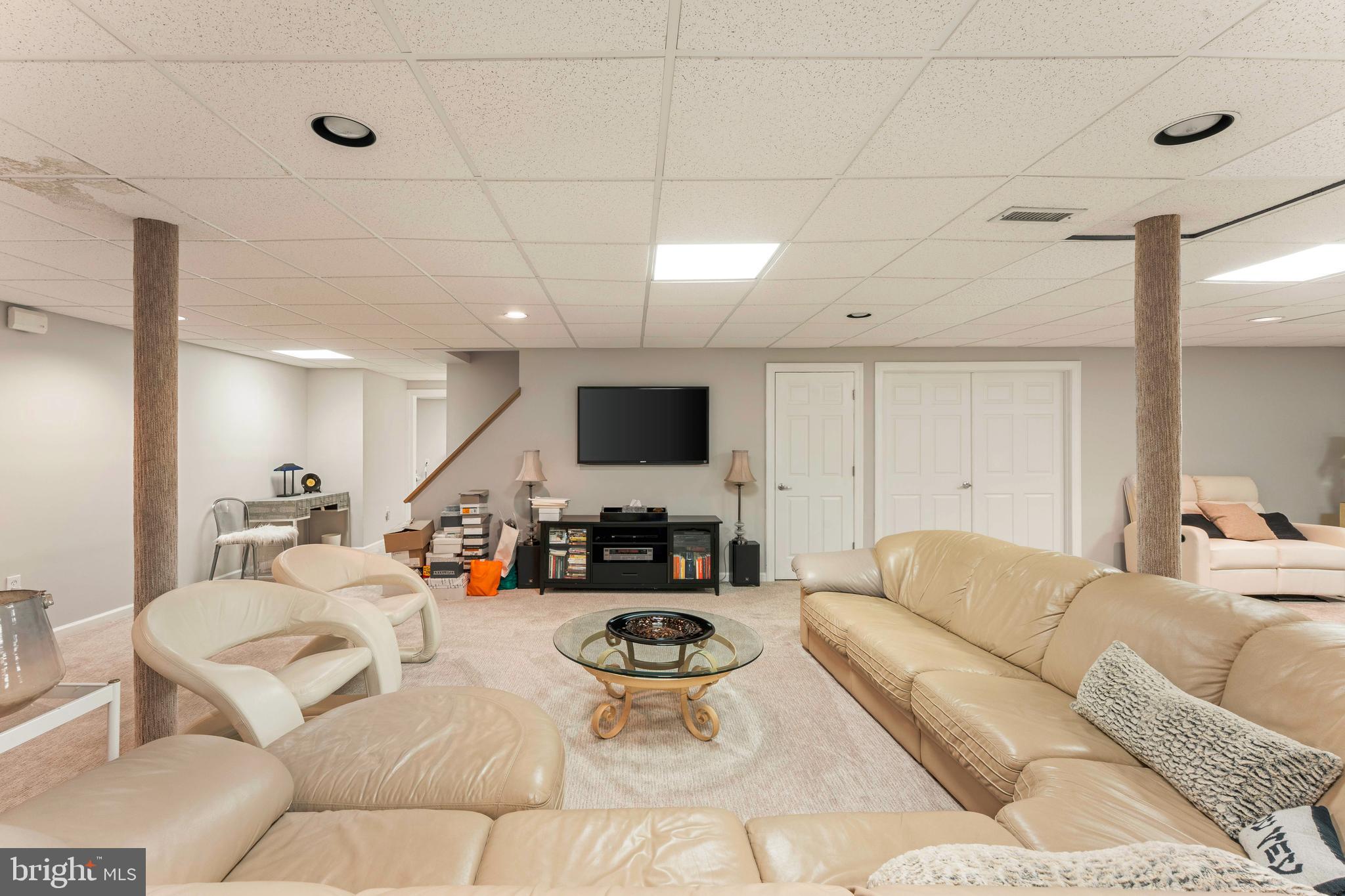 JUSTA FARMS - Residential