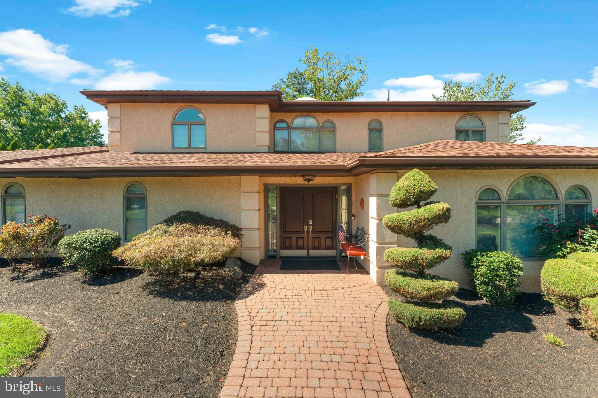 JUSTA FARMS - Residential