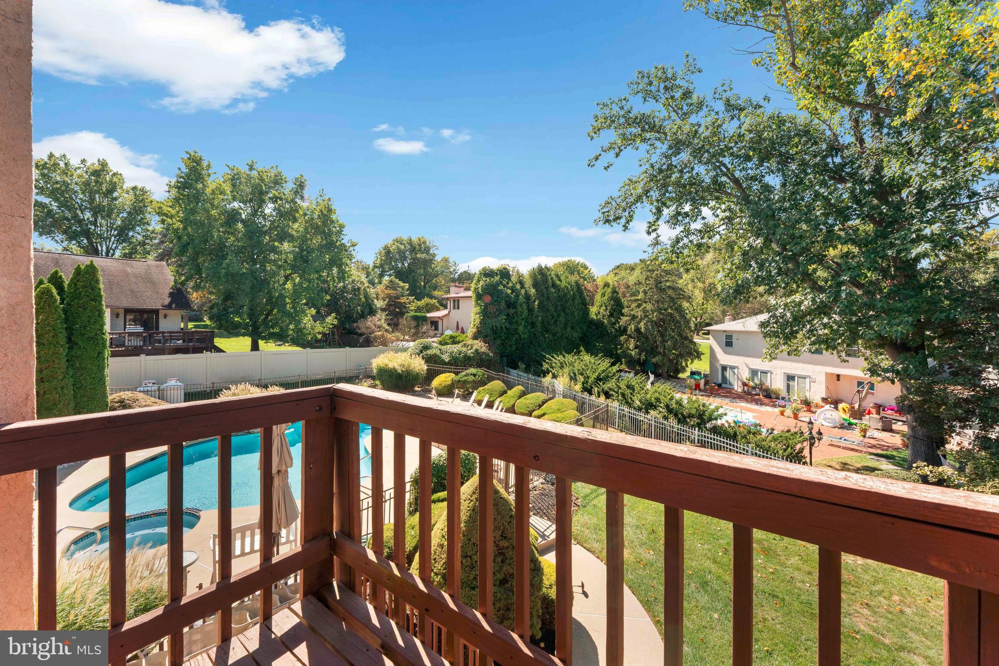 JUSTA FARMS - Residential