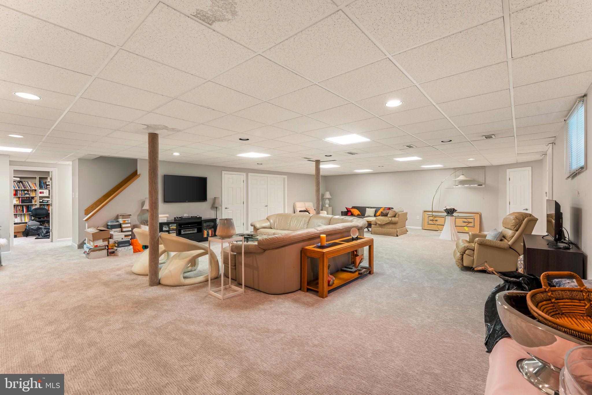 JUSTA FARMS - Residential