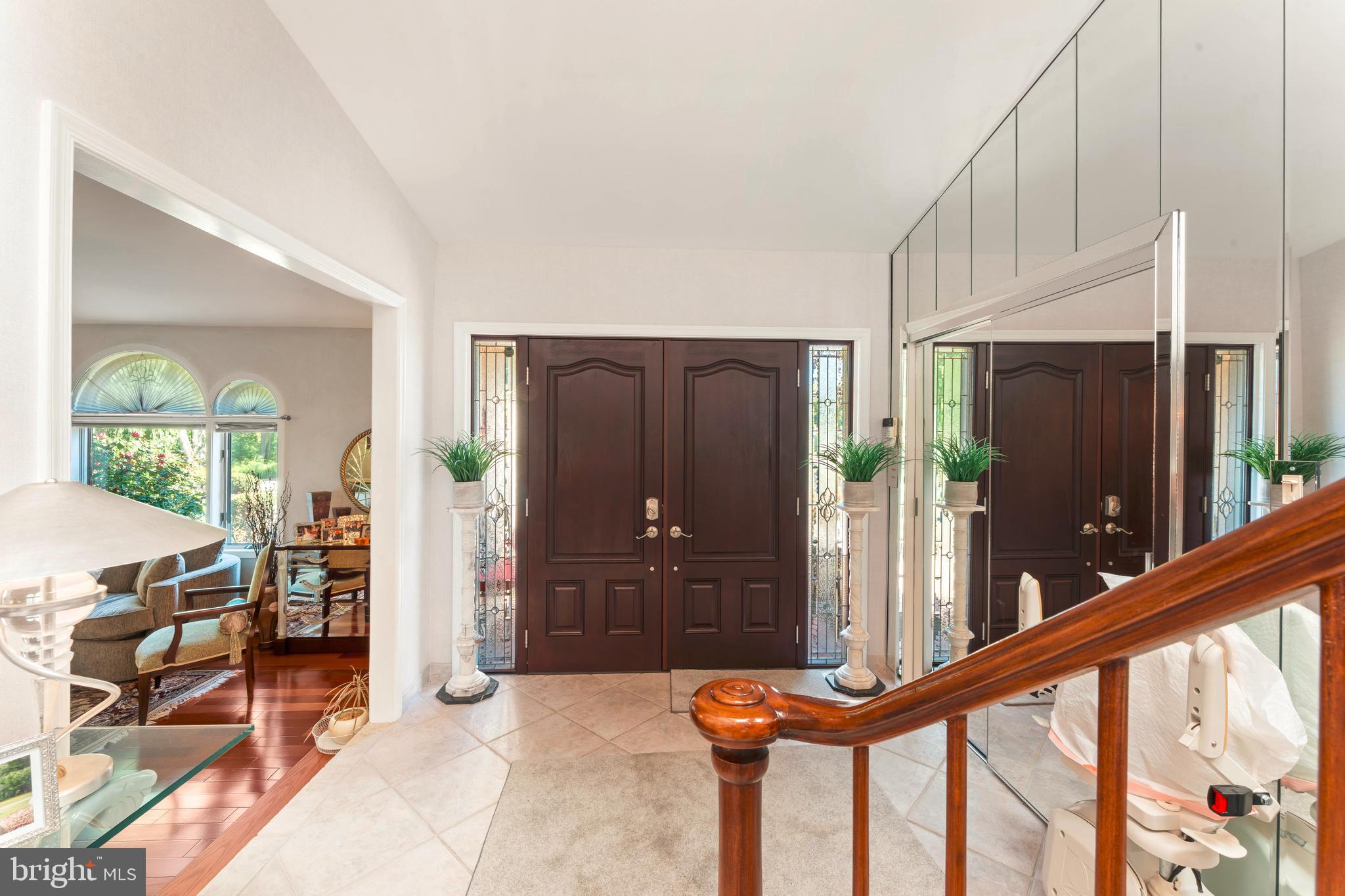 JUSTA FARMS - Residential