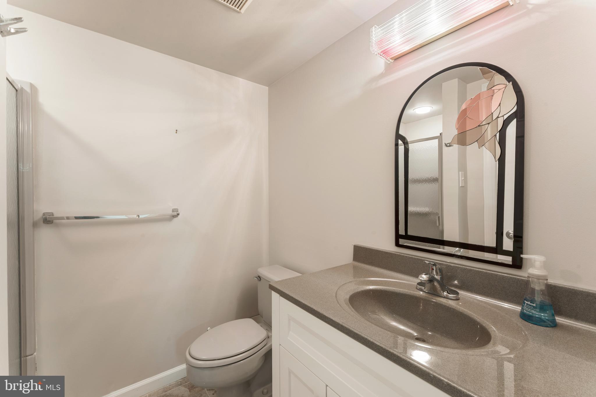 JUSTA FARMS - Residential