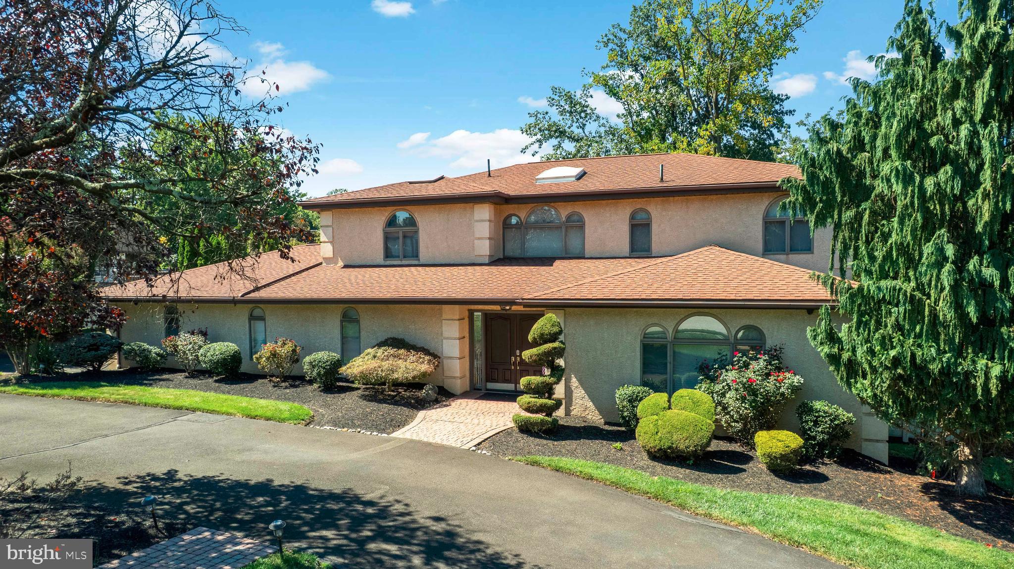 JUSTA FARMS - Residential