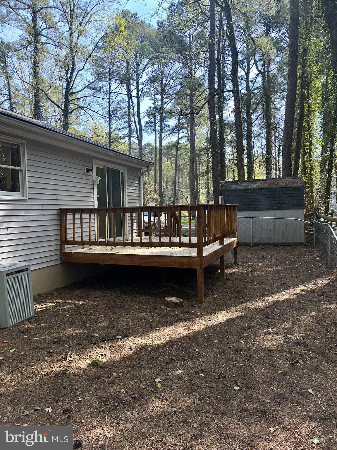 DRUM POINT - Residential Lease