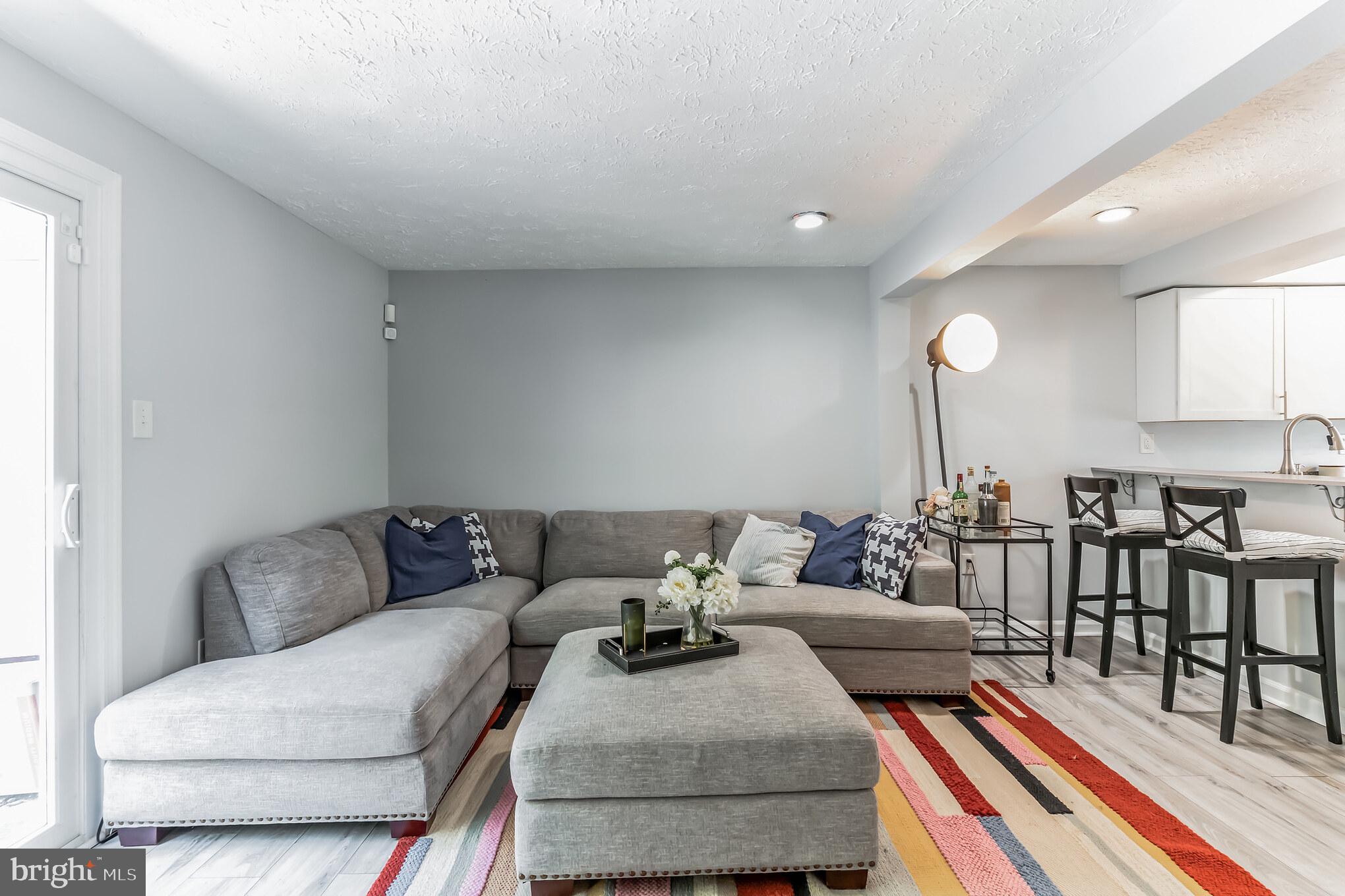 WHITE OAK VILLAGE - Residential