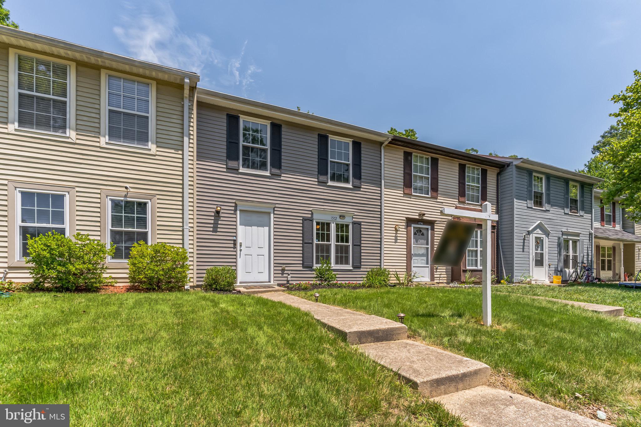 WHITE OAK VILLAGE - Residential