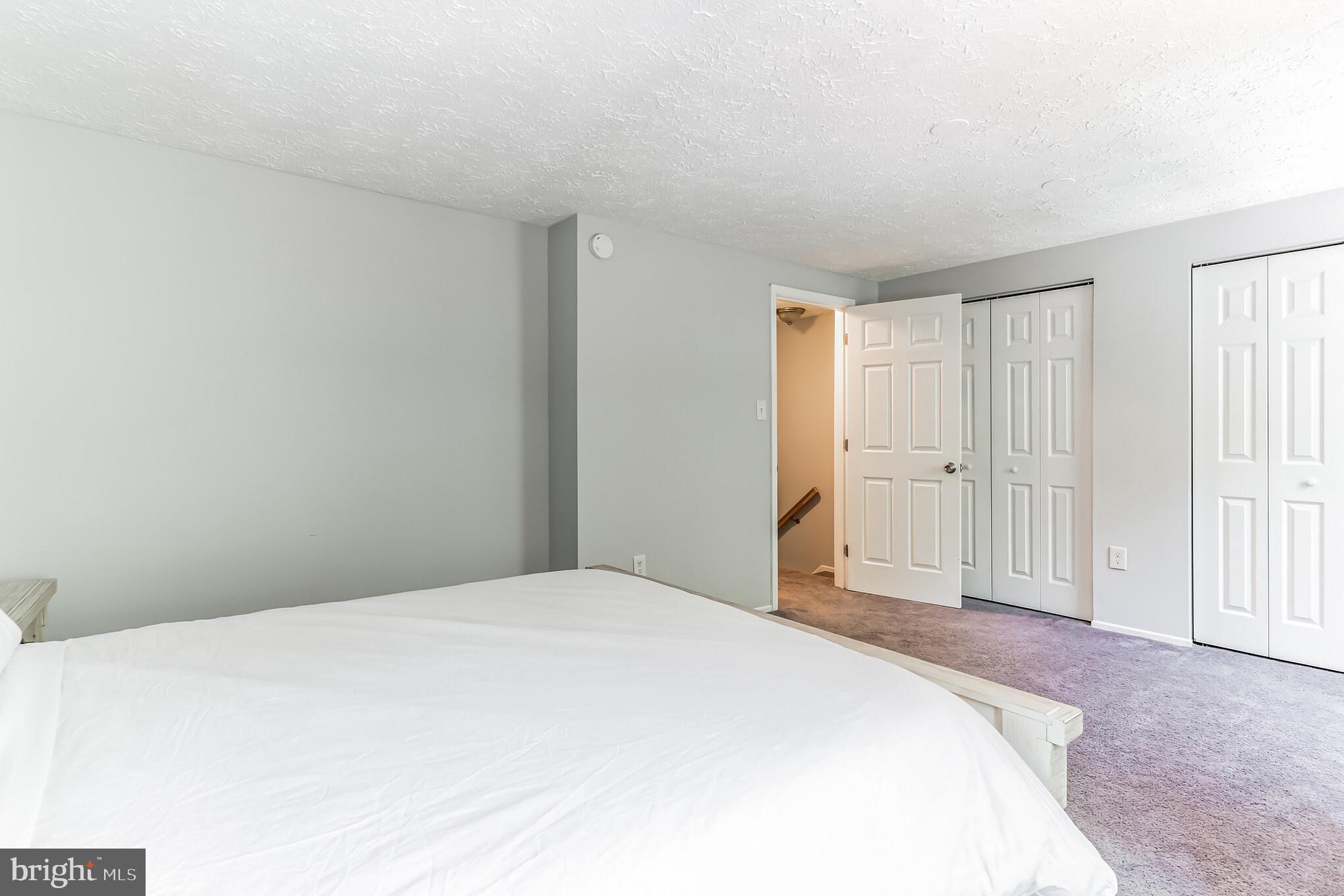 WHITE OAK VILLAGE - Residential