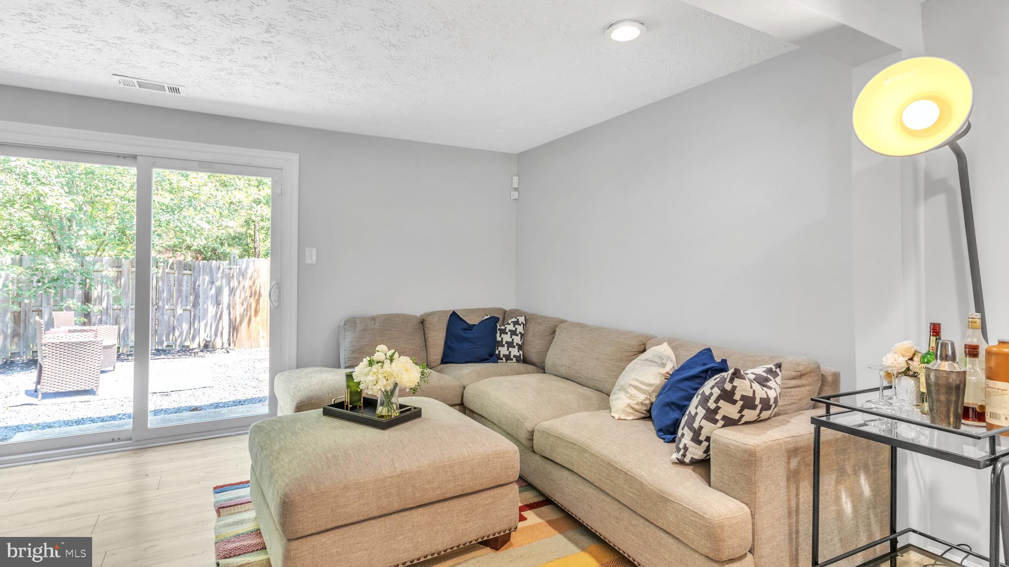 WHITE OAK VILLAGE - Residential