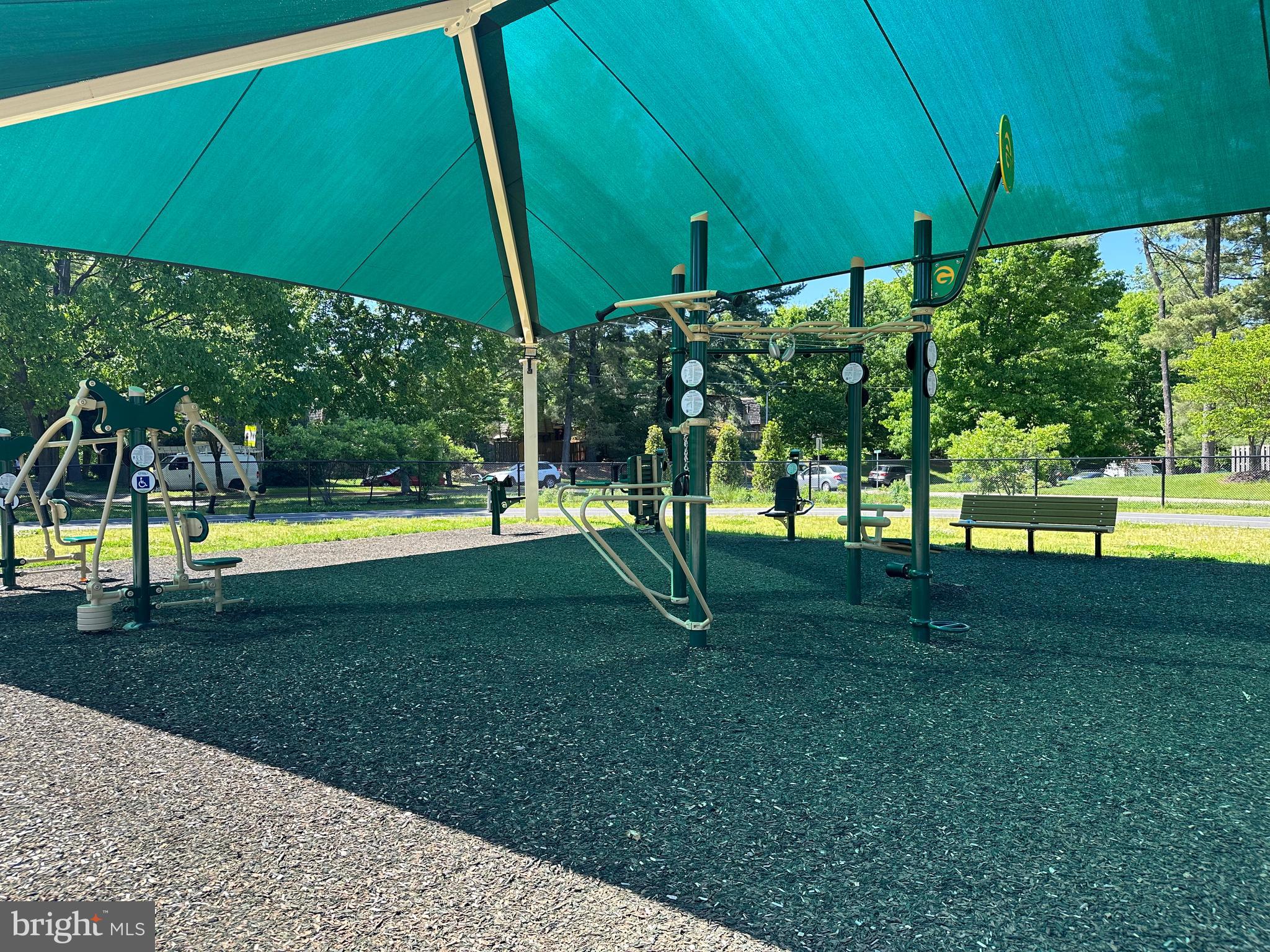 CLUB HILL - Residential Lease