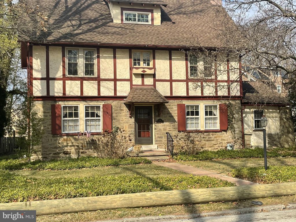 Photo of 8128 Brookside Road, ELKINS PARK, PA 19027 (MLS # PAMC2166478)