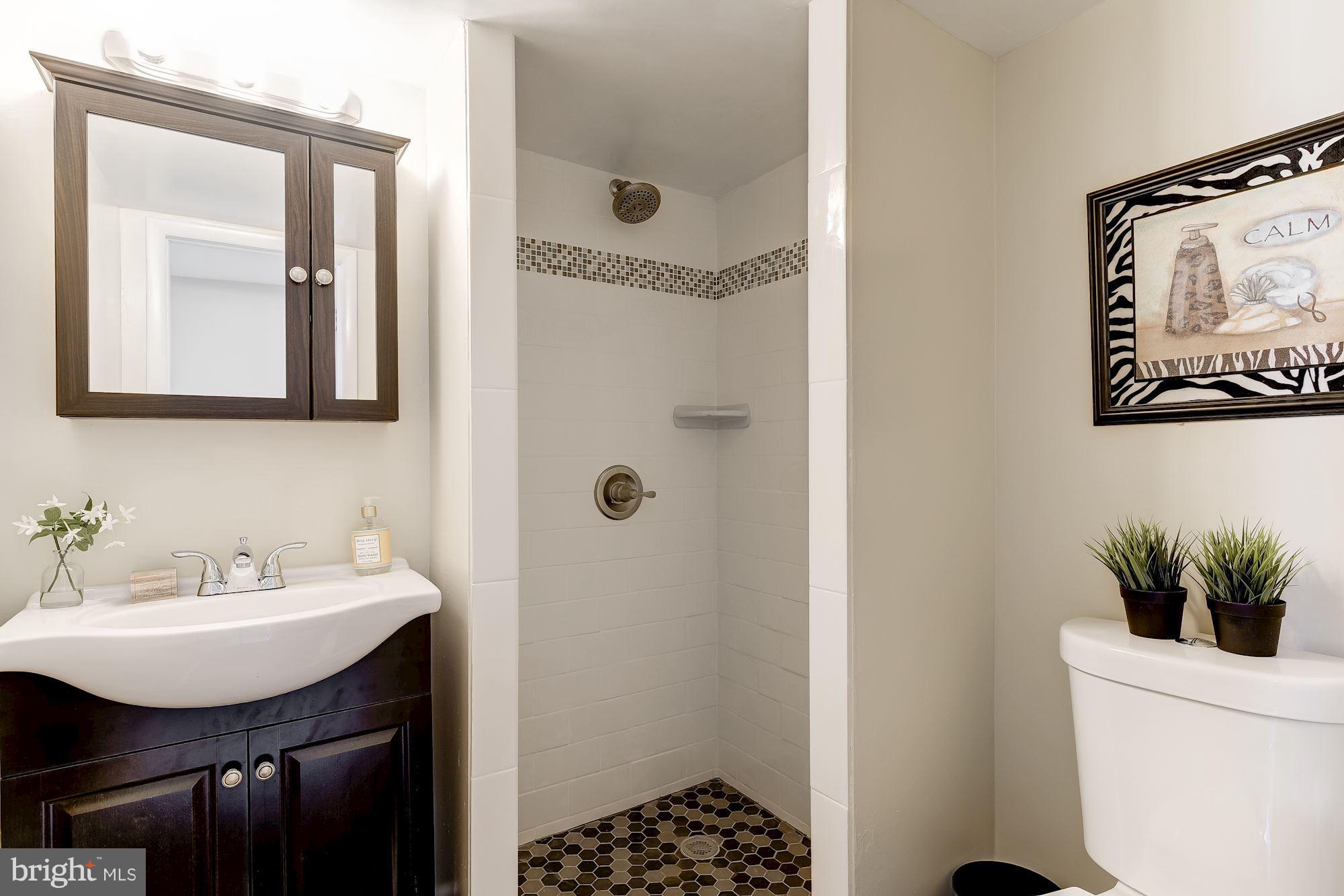 VILLAGE OF OWEN BROWN - Residential