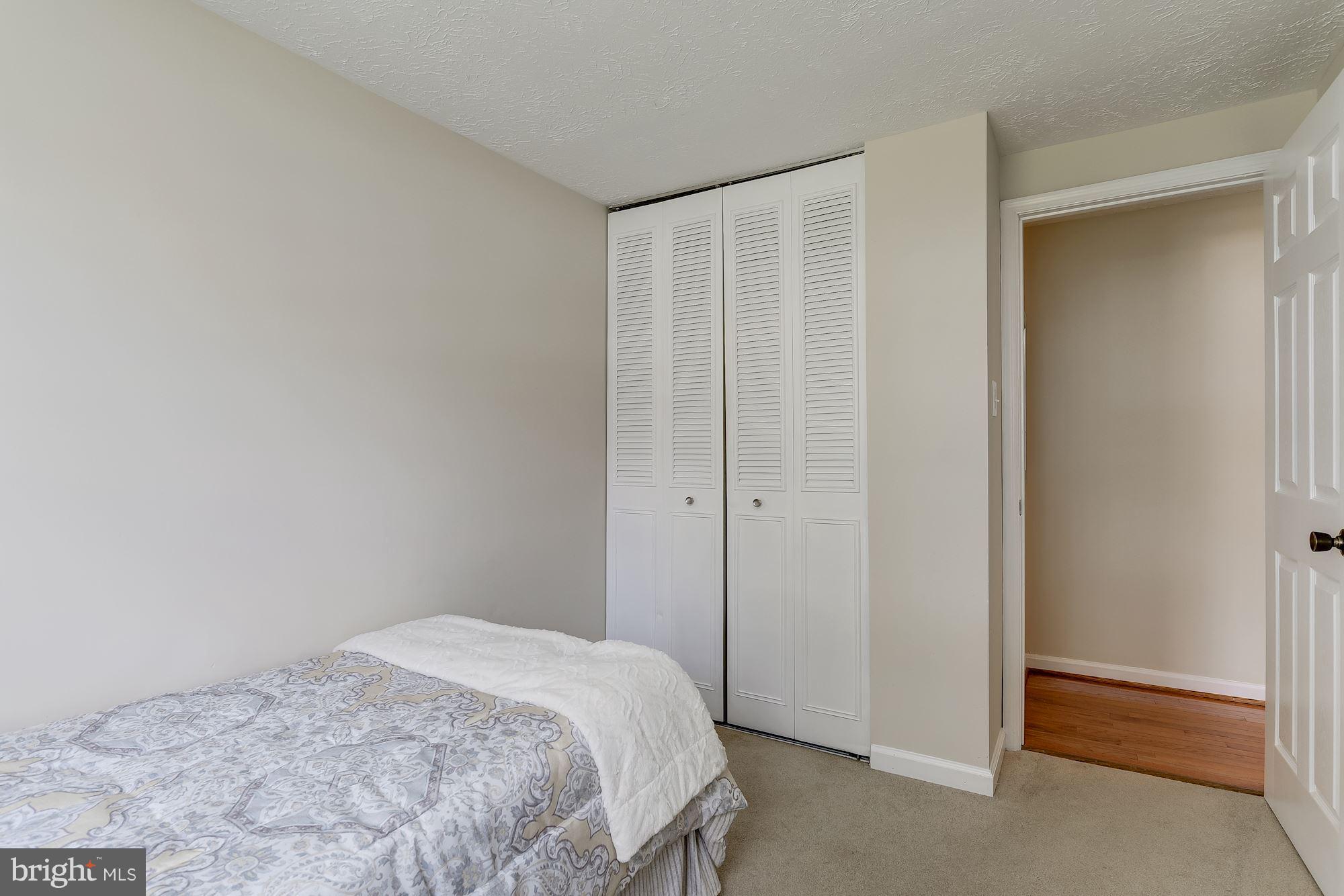 VILLAGE OF OWEN BROWN - Residential