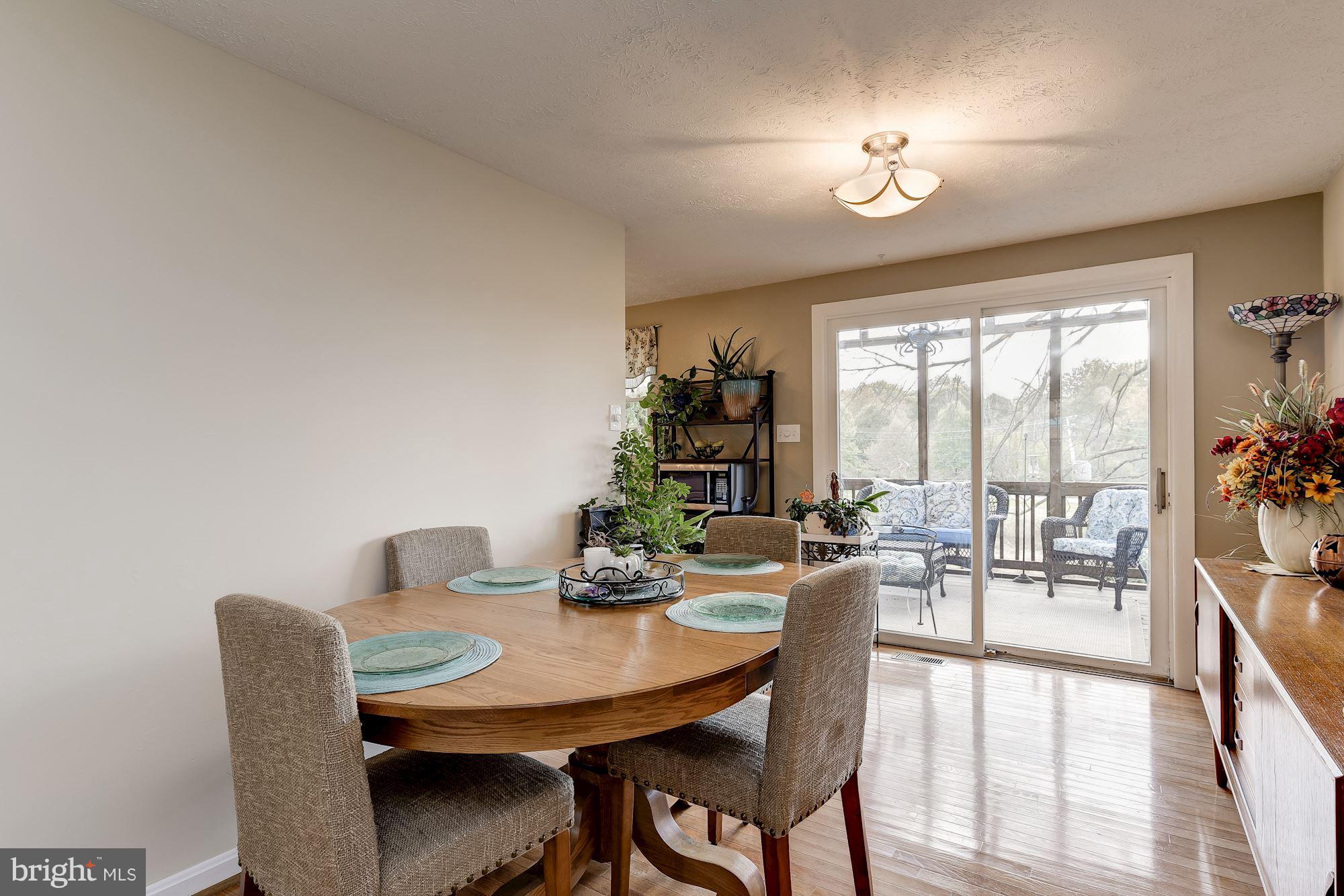 VILLAGE OF OWEN BROWN - Residential