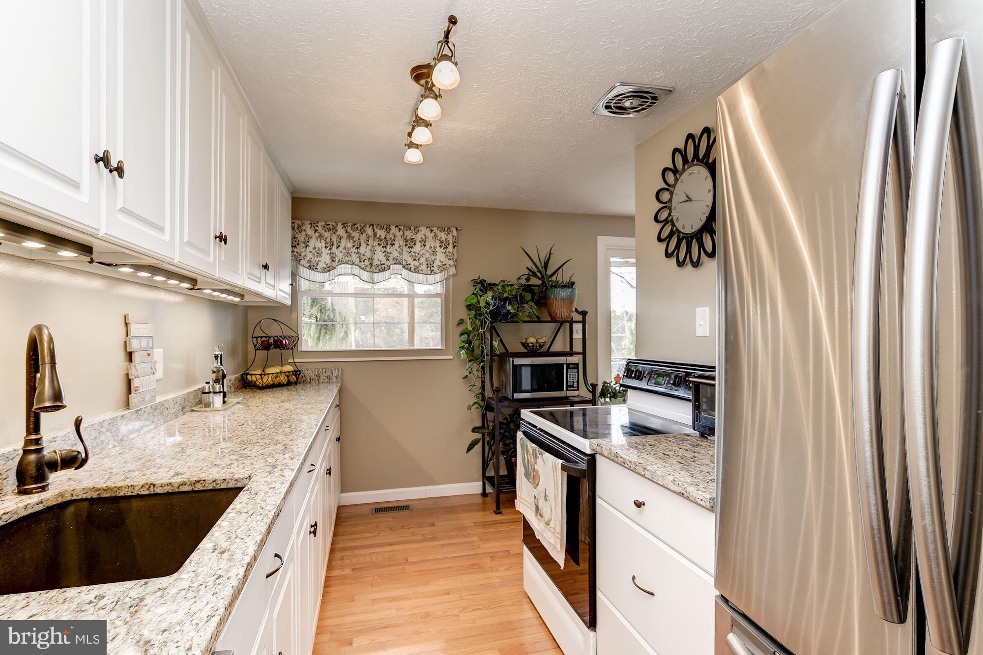 VILLAGE OF OWEN BROWN - Residential