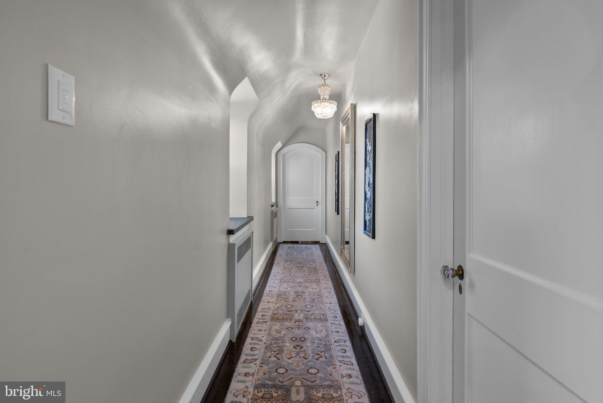 MEADOWBROOK - Residential