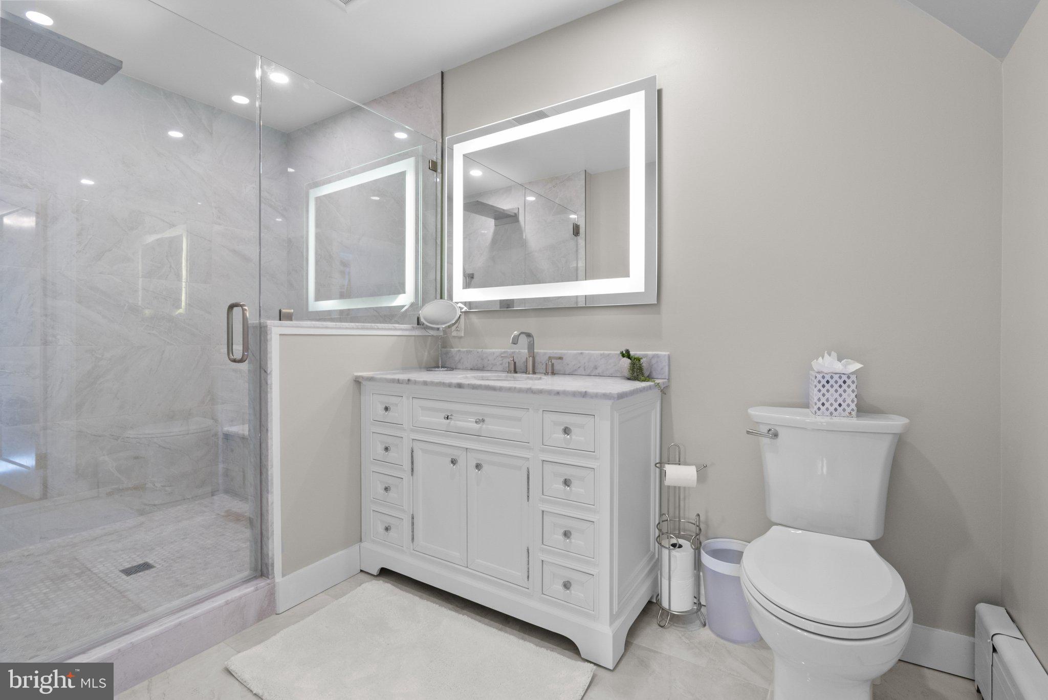 MEADOWBROOK - Residential