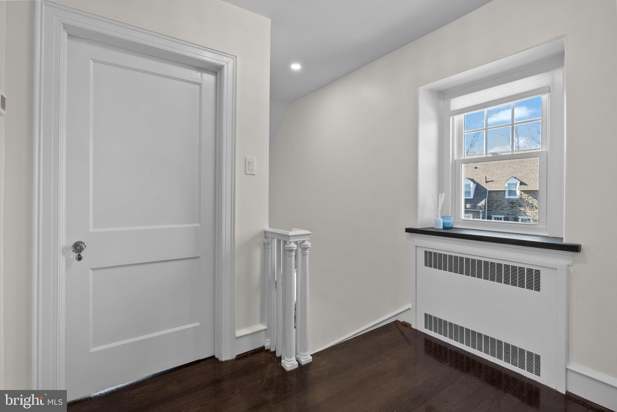 MEADOWBROOK - Residential