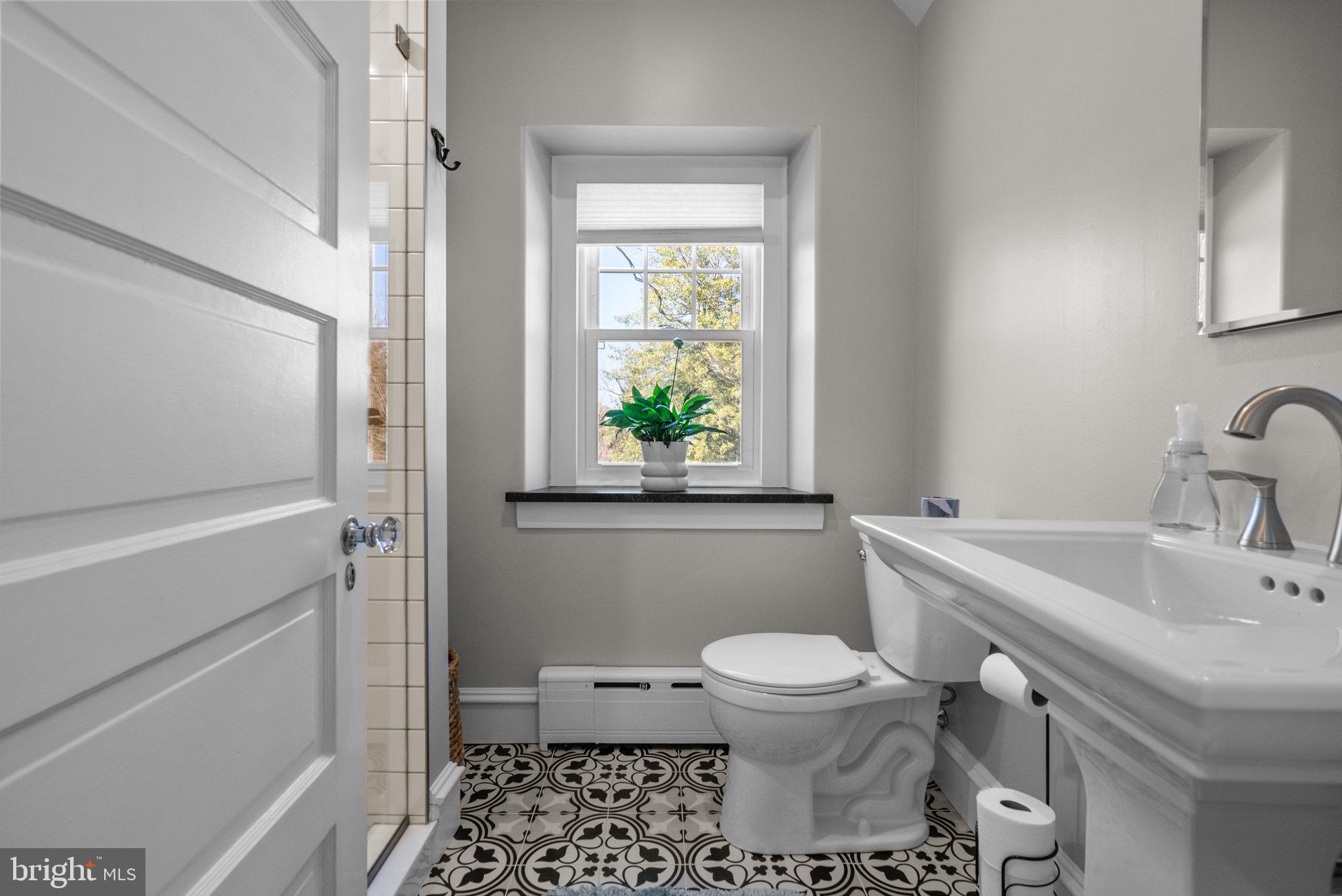 MEADOWBROOK - Residential