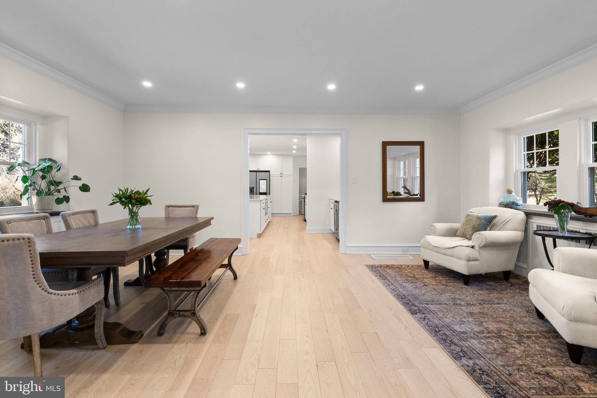 MEADOWBROOK - Residential