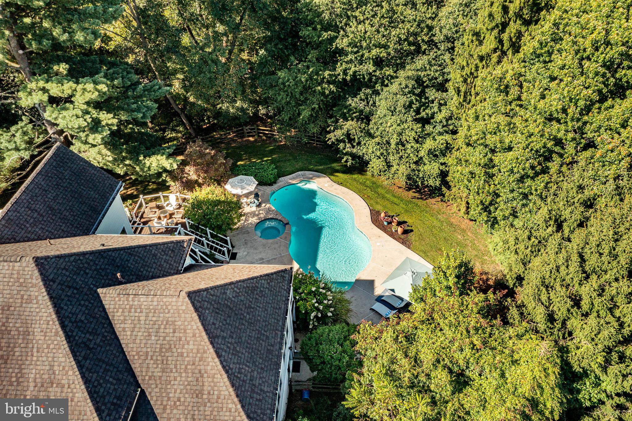 PEMBERLY - Residential