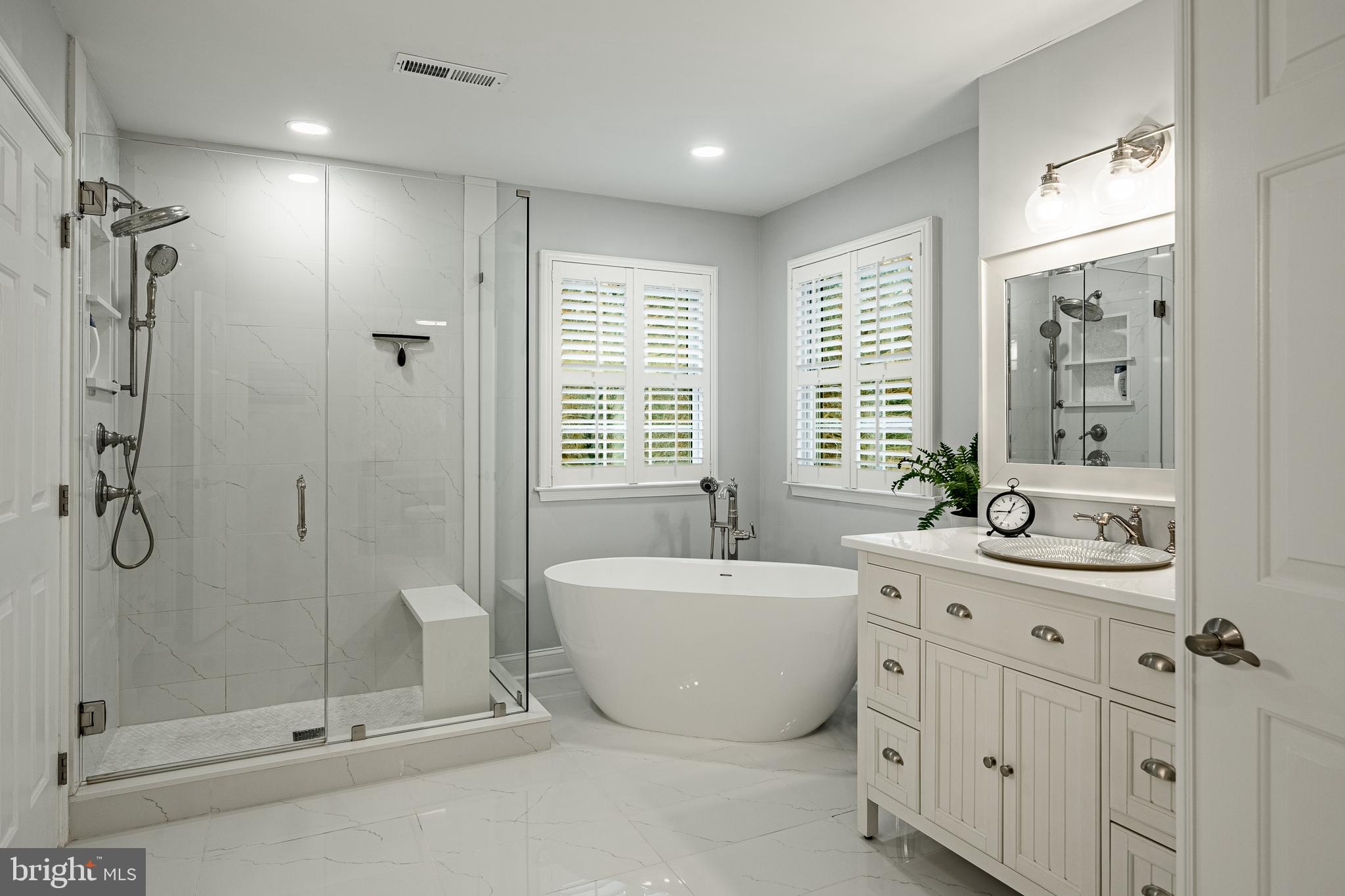 PEMBERLY - Residential