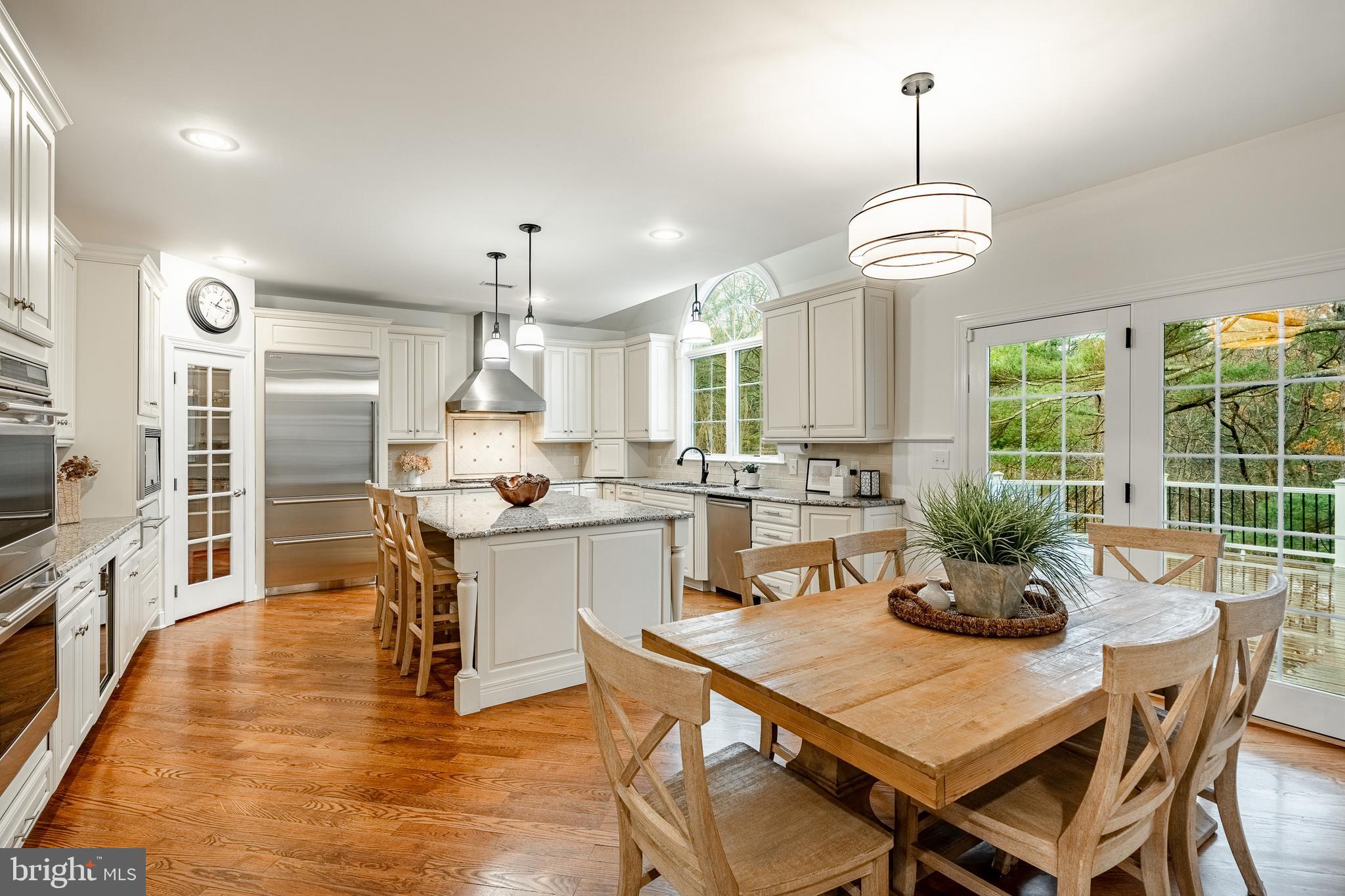 PEMBERLY - Residential