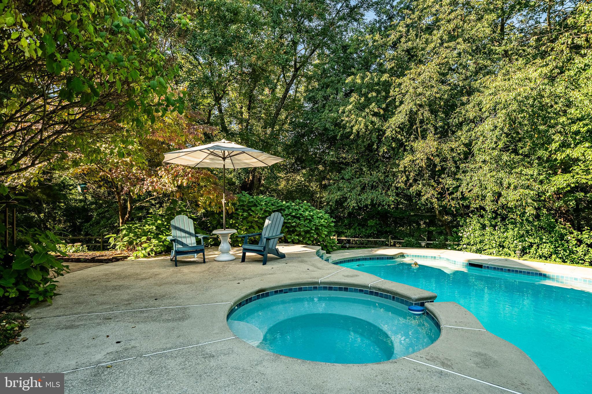 PEMBERLY - Residential