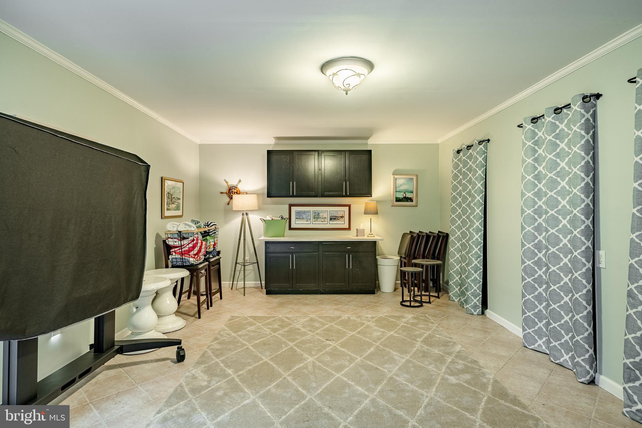 PEMBERLY - Residential